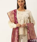 VASTRANAND Burgundy & Gold-Toned Woven Design Dupatta