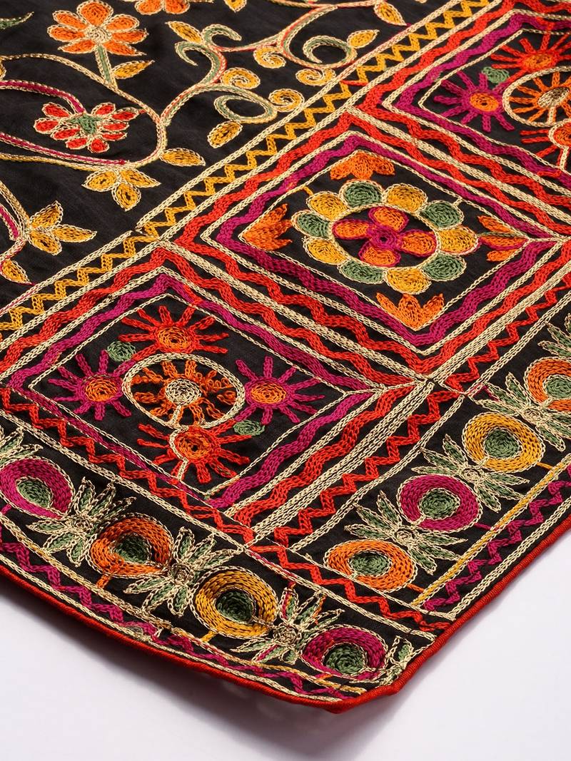 VASTRANAND Multicoloured Embroidered Dupatta