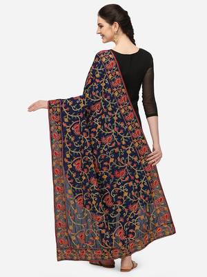 VASTRANAND Navy Blue & Green Ethnic Motifs Embroidered Dupatta with Thread Work 3