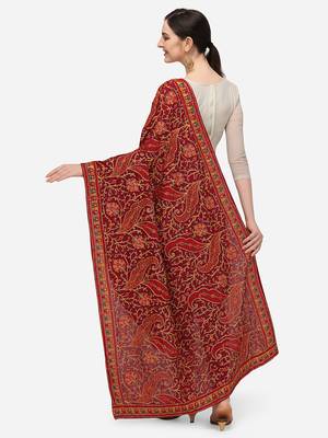 VASTRANAND Maroon & Green Ethnic Motifs Embroidered Dupatta with Thread Work 3