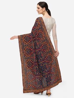 VASTRANAND Navy Blue & Orange Ethnic Motifs Embroidered Dupatta with Thread Work 3