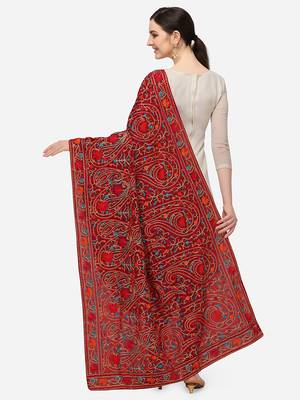 VASTRANAND Maroon & Orange Ethnic Motifs Embroidered Dupatta with Thread Work 3