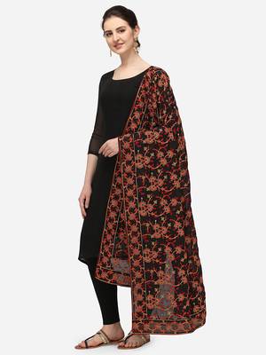VASTRANAND Black & Red Ethnic Motifs Embroidered Dupatta with Thread Work 2