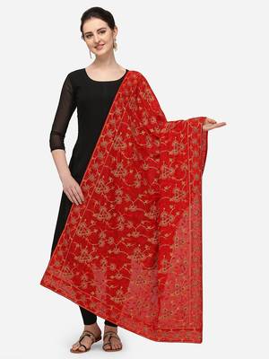 VASTRANAND Red & Gold-Toned Ethnic Motifs Embroidered Dupatta with Thread Work 1