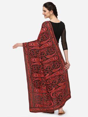 VASTRANAND Red & Black Ethnic Motifs Embroidered Dupatta with Thread Work 3
