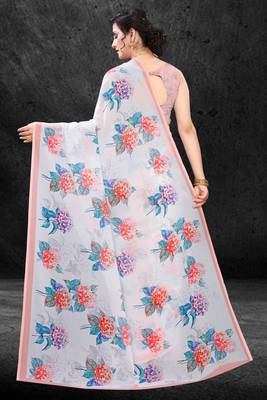 Multicolor Digital Print Weightless Georgette Floral Print Saree with Blouse Piece 3