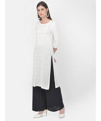 Span White Embroidered Straight Kurta 3