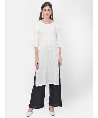 Span White Embroidered Straight Kurta 4