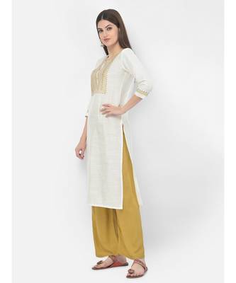 Span White Embroidered Straight Kurta 3