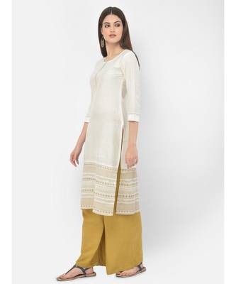 Span White Embroidered Straight Kurta 3