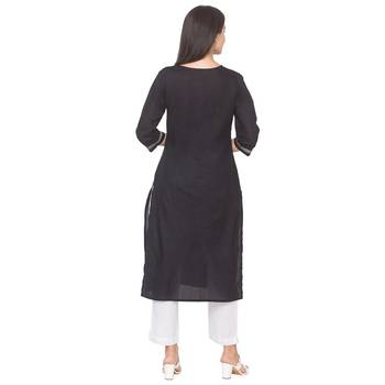 Black plain cotton long-kurtis 3