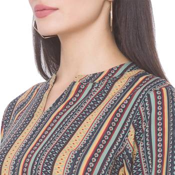 Navy-blue printed viscose rayon long-kurtis 5