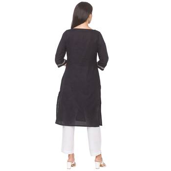 Black plain cotton long-kurtis 3