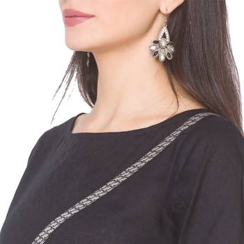 Black plain cotton long-kurtis 5
