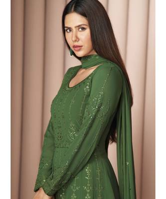 Green Georgette Sharara Style Suit 3