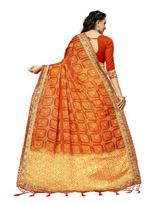 Women's Bandhani Chiffon Saree With Blouse Piece Light Yellow 3