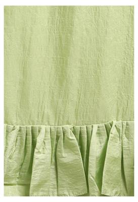 Kvsfab Women'S Green Solid Dola Silk Ruffle Saree 8