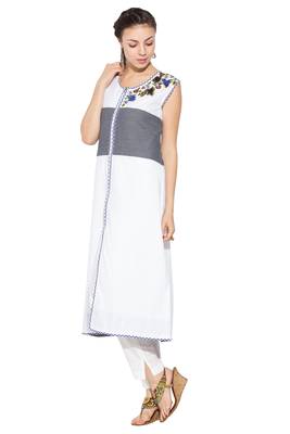 White embroidered cotton kurta &-sets 2