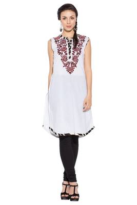 White embroidered cotton kurta &-sets 1