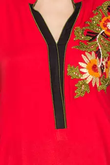 Red embroidered cotton kurta &-sets