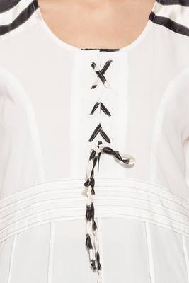 White embroidered cotton kurta &-sets 5