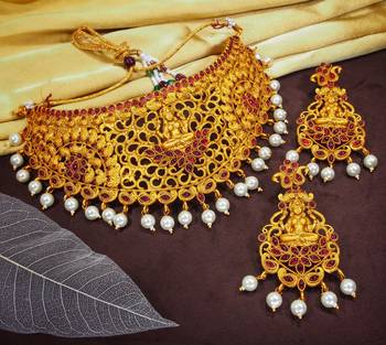 LALSO Kempu Work Laxmi Devi Bridal Choker Necklace Set 1