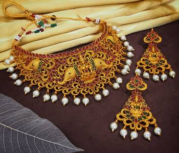 LALSO Kempu Work Laxmi Devi Bridal Choker Necklace Set 1