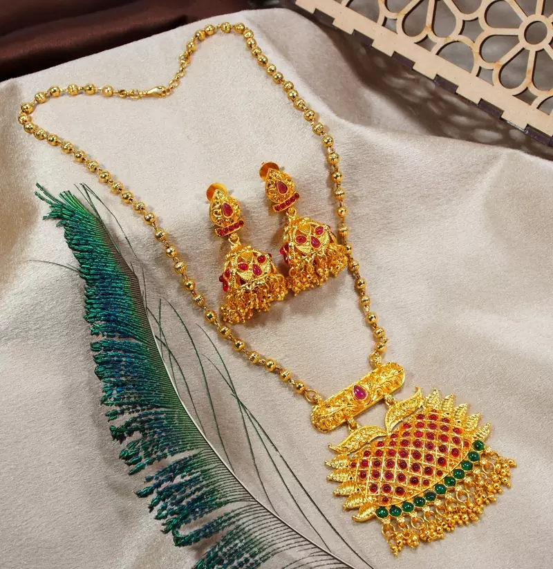 LALSO Allure Brass Chain Multicolor Pendant Set