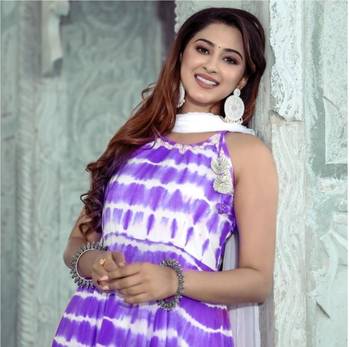 cotton ethnic shibori print full flaired gown with chiffon dupatta Purple 4