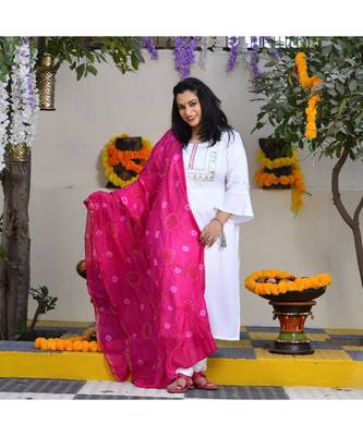 White & Gulabi Gota Suit Set 5
