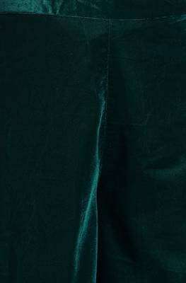 Janasya Green embroidered velvet salwar 2
