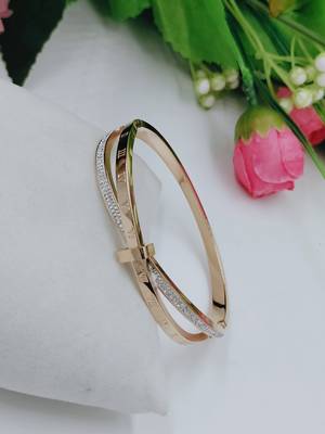 Stylish Trendy Western Wear Design Kada for Women and Girls 1