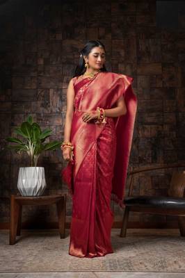 MARRON Bridal Faux Kanchipuram WOVEN SILK BLEND Saree 1