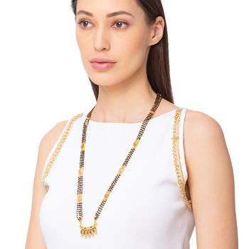 Gold mangalsutra 4