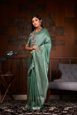 Woven Kanjivaram WOVEN SILK BLEND Saree Special Wedding Edition 1