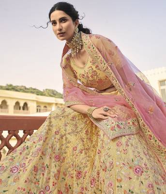 Yellow dori, swarovski, thread, zarkan, zari, embroidered organza semi stitched lehenga 4