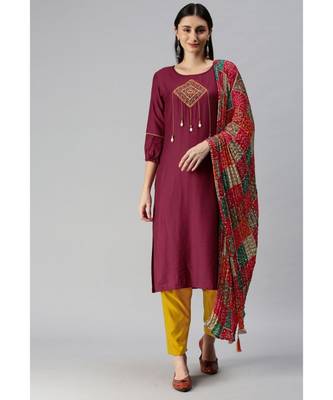 Maroon Hand Embroidered Mirror Work Kurta with Trousers & Bandhani Dupatta 1