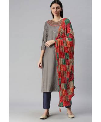 Grey Hand Embroidered Mirror Work Kurta with Trousers & Bandhani Dupatta 1