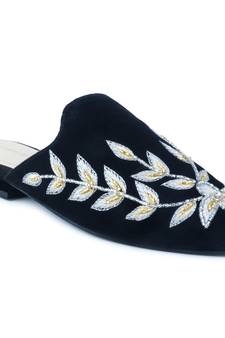 Black Leaf Embroidered Velvet Mules