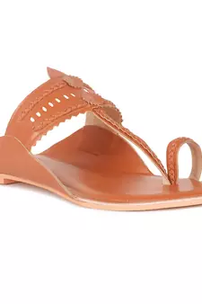 Handcrafted Tan Cut Work Kolhapuri Flats