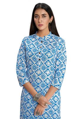 Blue & White cotton printed readymade kurta set with pant set 4
