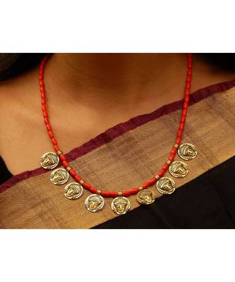 Red coral necklaces 1