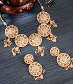 Peach pearl necklace sets