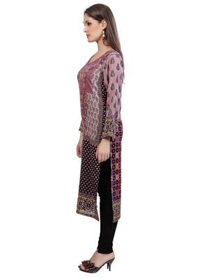 Multi Colour Staple Blended   Printed Round Neck Kurti 3