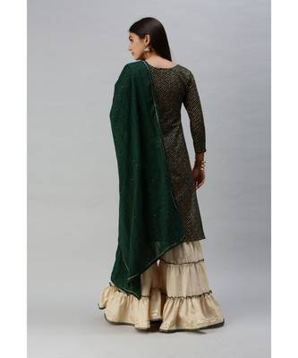 Women Foil Printed Green Kurta with Sharara and Dupatta 2