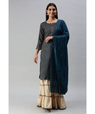 Women Foil Printed Teal Kurta with Sharara and Dupatta 1