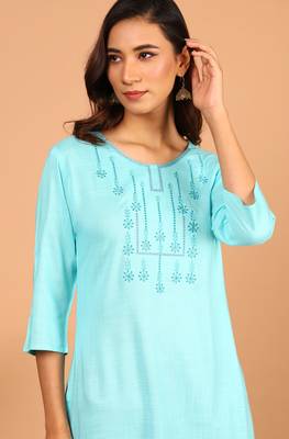 Janasya Turquoise embroidered rayon kurta 5