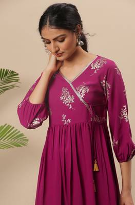 Magenta printed crepe kurta 5
