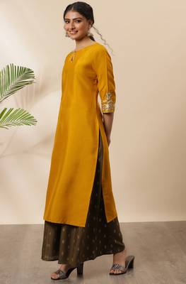 Mustard embroidered silk kurta 2