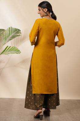 Mustard embroidered silk kurta 4